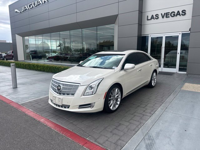 Used 2014 Cadillac XTS Platinum FWD image 1
