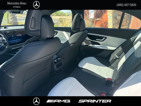 New 2026 Mercedes-Benz E 53 AMG e 4MATIC Sedan image 19