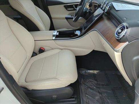 Used 2023 Mercedes-Benz GLC 300 4MATIC image 20