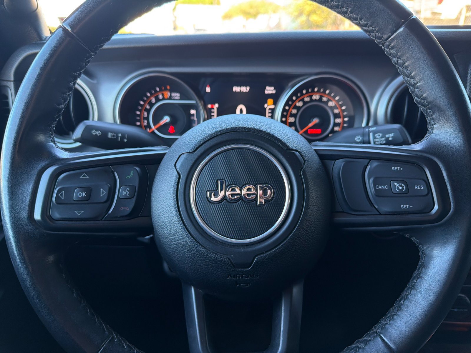 Used 2021 Jeep Gladiator Sport AWD/4WD image 21