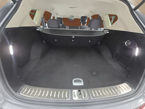 Used 2025 Genesis GV80 2.5T Standard AWD/4WD image 18
