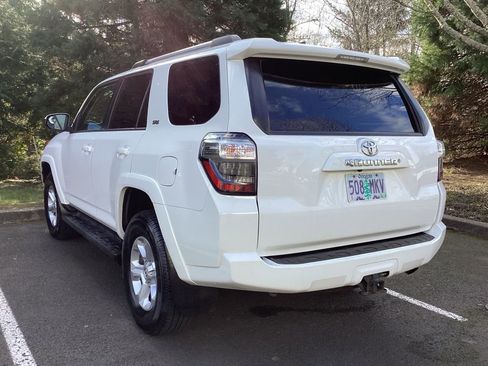 Used 2019 Toyota 4Runner SR5 image 11