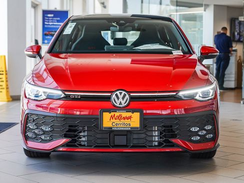 New 2025 Volkswagen GTI SE image 4