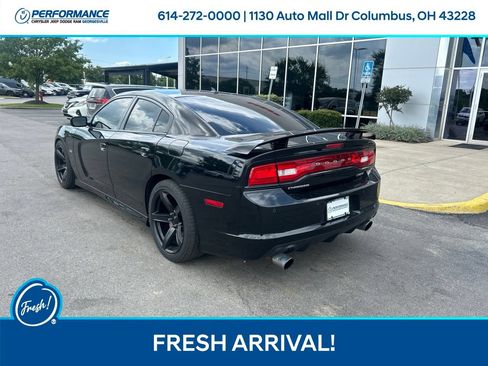 Used 2014 Dodge Charger SRT8 w/ Driver Confidence Group (AJG) RWD image 6