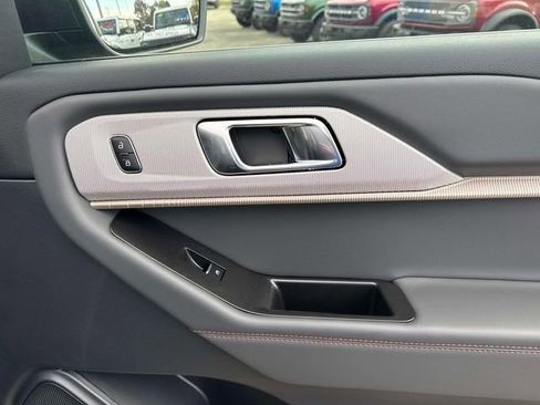 New 2026 Ford Explorer Active w/ Active Comfort Package image 16