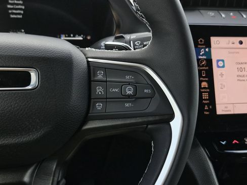 New 2026 Jeep Grand Cherokee Altitude RWD image 16