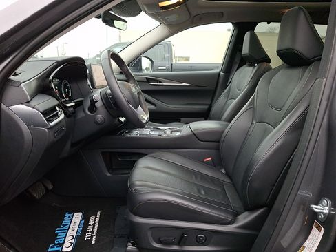 Certified 2024 INFINITI QX60 Luxe image 13