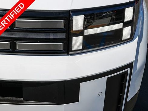 Certified 2025 Hyundai Santa Fe SEL FWD image 10