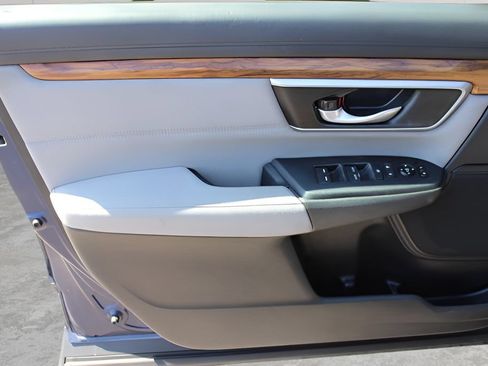 Used 2018 Honda CR-V EX image 19