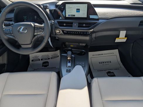 New 2026 Lexus UX 300h AWD image 13