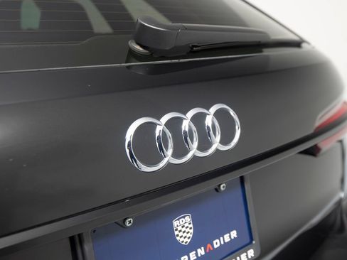 Used 2025 Audi RS 6 performance AWD/4WD image 48