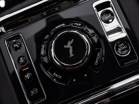 Used 2026 Rolls-Royce Cullinan AWD/4WD image 41