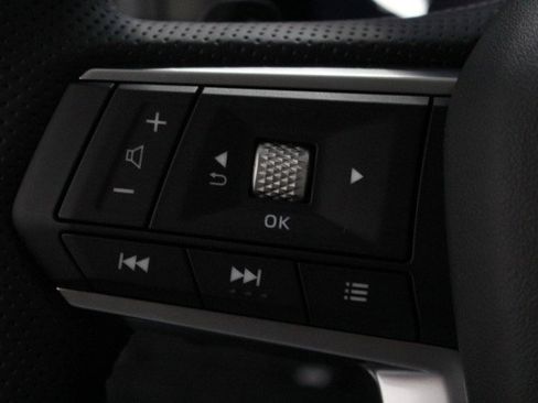 New 2026 Mitsubishi Outlander SE image 9