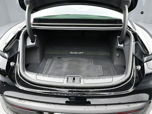 Certified 2025 Porsche Taycan GTS AWD/4WD image 18
