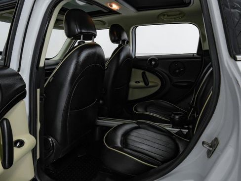 Used 2011 MINI Cooper Countryman S image 32