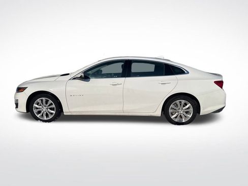 Used 2023 Chevrolet Malibu LT image 2
