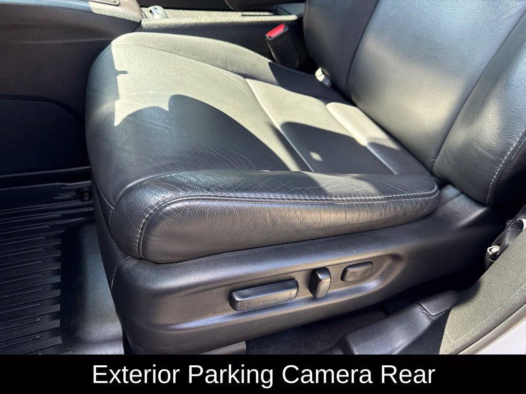 Used 2022 Honda Pilot Special Edition image 16