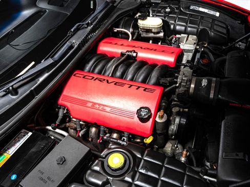 Used 2002 Chevrolet Corvette Z06 w/ Memory Pkg image 32