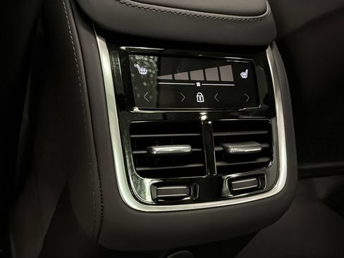New 2026 Volvo XC90 T8 Ultra w/ Protection Package AWD/4WD image 28