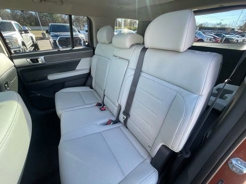 New 2025 Hyundai Santa Fe Limited FWD image 26