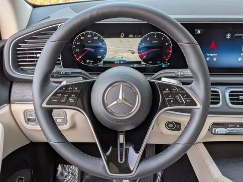 New 2026 Mercedes-Benz GLE 350 4MATIC image 19