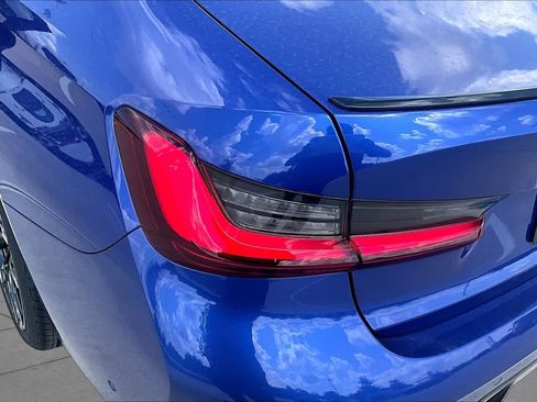 Used 2026 BMW 330i Sedan w/ M Sport Package RWD image 27