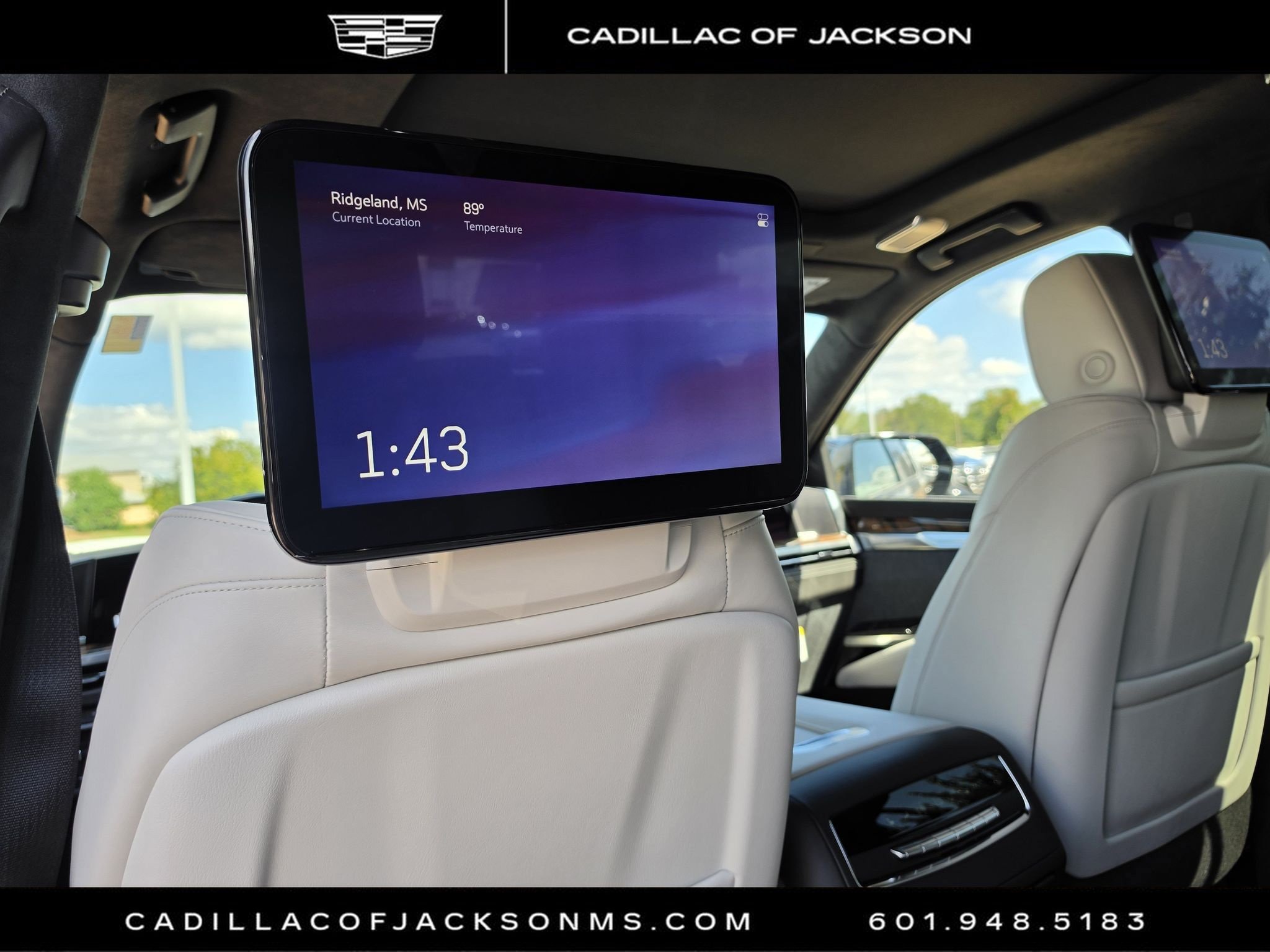 New 2027 Cadillac Escalade Platinum Sport w/ LPO, ONYX Package AWD/4WD image 22