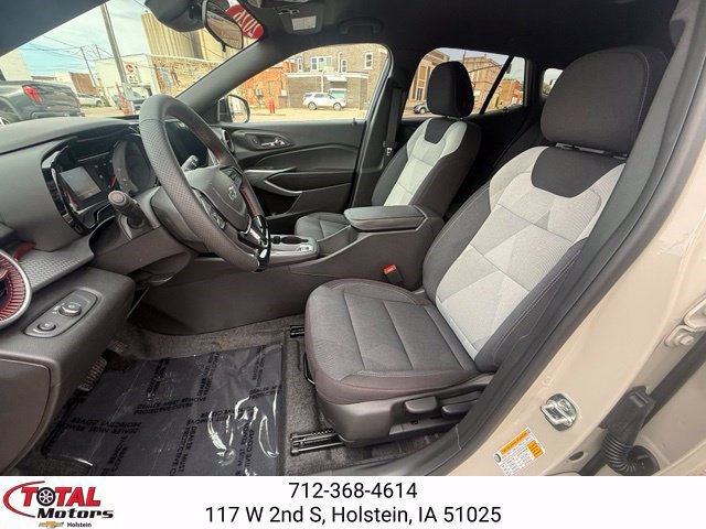 New 2026 Chevrolet Trax RS w/ Driver Confidence Package FWD image 10