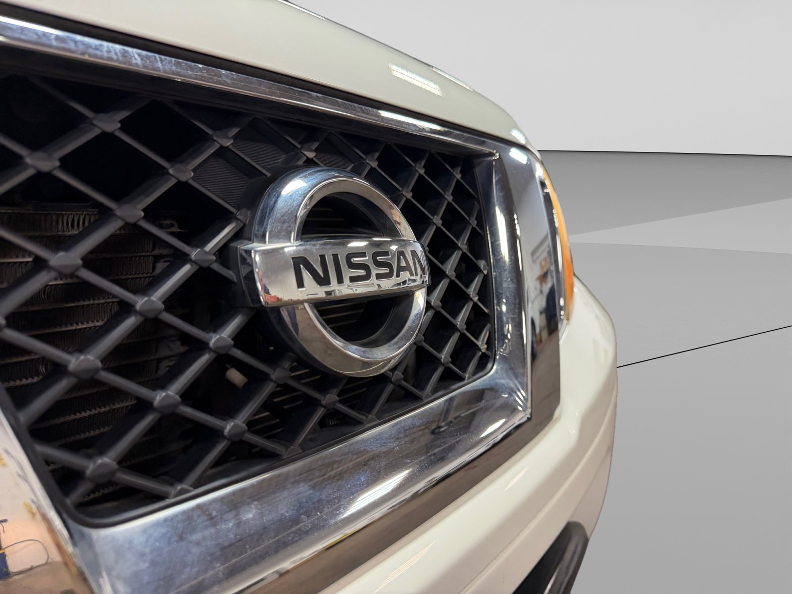 Used 2017 Nissan Frontier SV w/ SV Value Truck Package RWD image 40