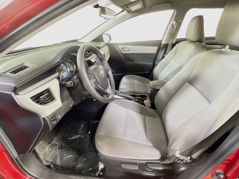 Used 2016 Toyota Corolla LE FWD image 19