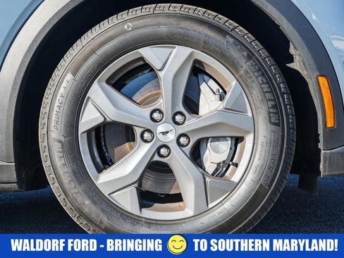 Used 2023 Ford Mustang Mach-E Select image 19