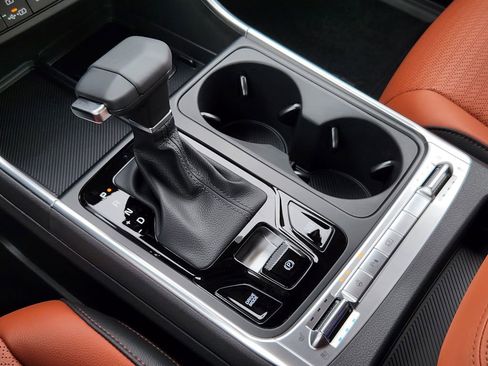 New 2026 Kia Carnival SX Prestige FWD image 23