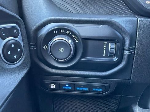 Used 2024 Jeep Wrangler Unlimited Rubicon 4xe image 23