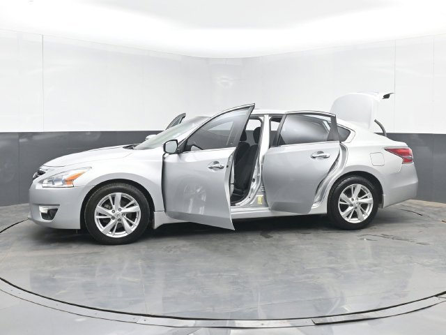 Used 2014 Nissan Altima 2.5 SV w/ Convenience Package FWD image 51