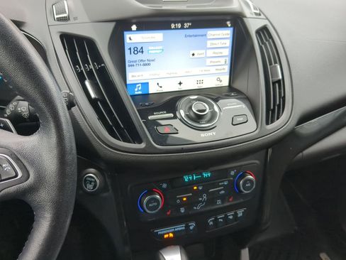 Used 2017 Ford Escape Titanium w/ Canadian Touring Package image 32