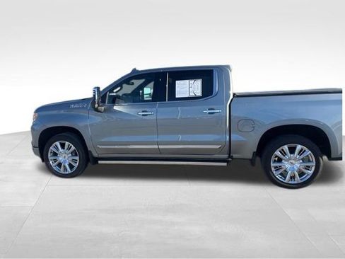 Used 2024 Chevrolet Silverado 1500 High Country w/ High Country Premium Package image 11