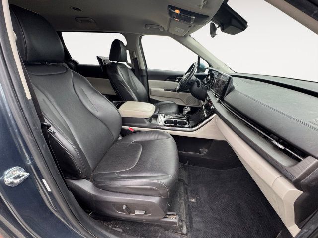 Used 2022 Kia Carnival SX FWD image 14