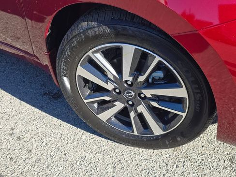 New 2025 Nissan Versa SV w/ Trunk Package image 15