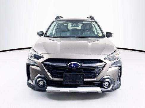 Used 2024 Subaru Outback Limited AWD/4WD image 2