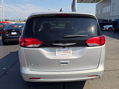 Used 2022 Chrysler Voyager LX