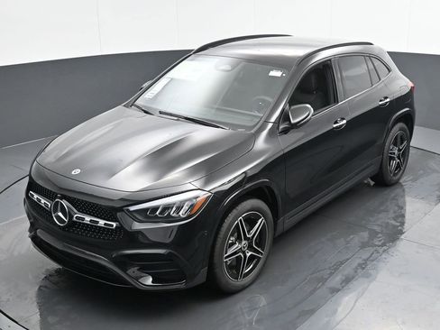 New 2025 Mercedes-Benz GLA 250 250 image 36