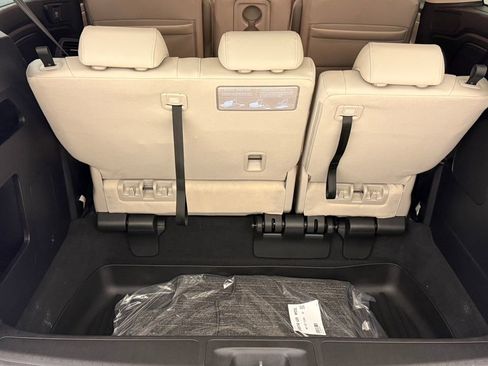 New 2026 Honda Odyssey EX-L image 8