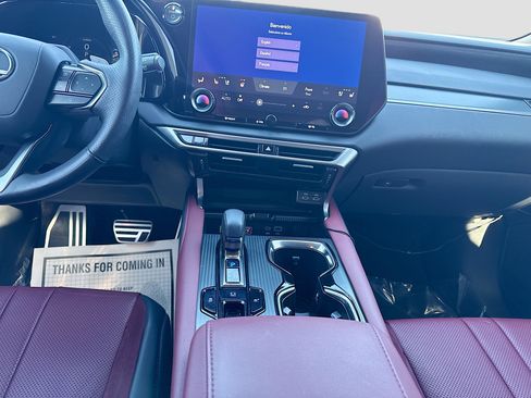 Used 2024 Lexus RX 500h F Sport w/ Convenience Package image 20