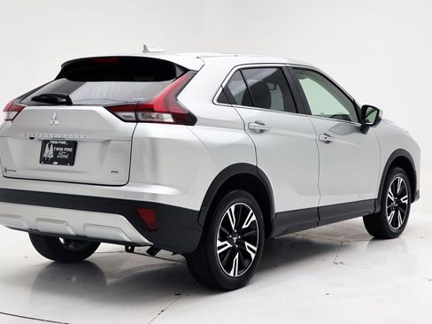 Used 2025 Mitsubishi Eclipse Cross SE image 9