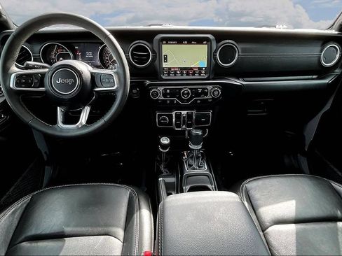 Used 2023 Jeep Wrangler Unlimited Sahara w/ Dual Top Group AWD/4WD image 9
