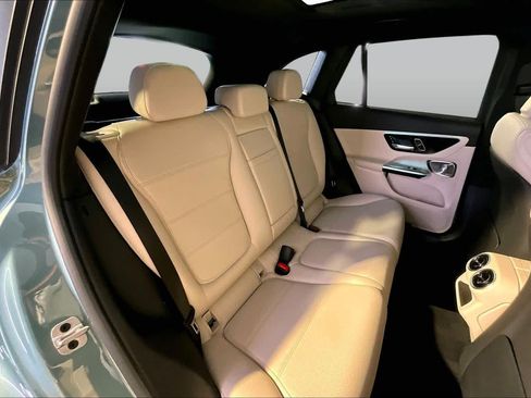 Used 2026 Mercedes-Benz GLC 300 4MATIC image 20
