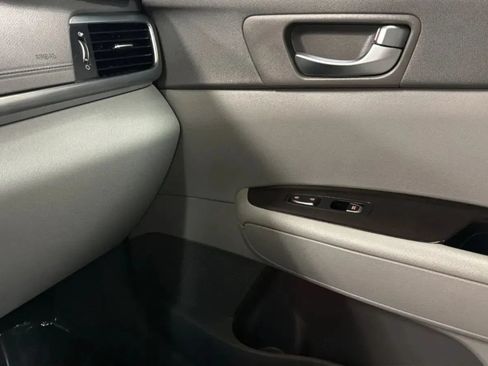 Used 2016 Kia Optima EX w/ Premium Package FWD image 16