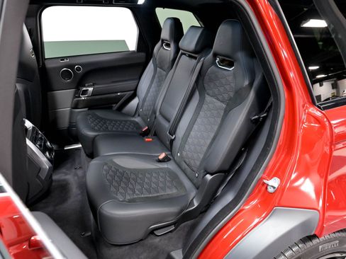 Used 2022 Land Rover Range Rover Sport SVR Carbon Edition AWD/4WD image 39