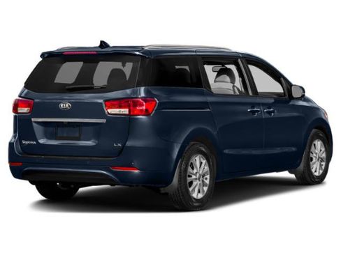 Used 2016 Kia Sedona LX w/ Option Group 020 FWD image 5