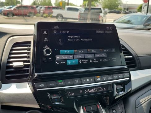 Certified 2026 Honda Odyssey EX-L image 20